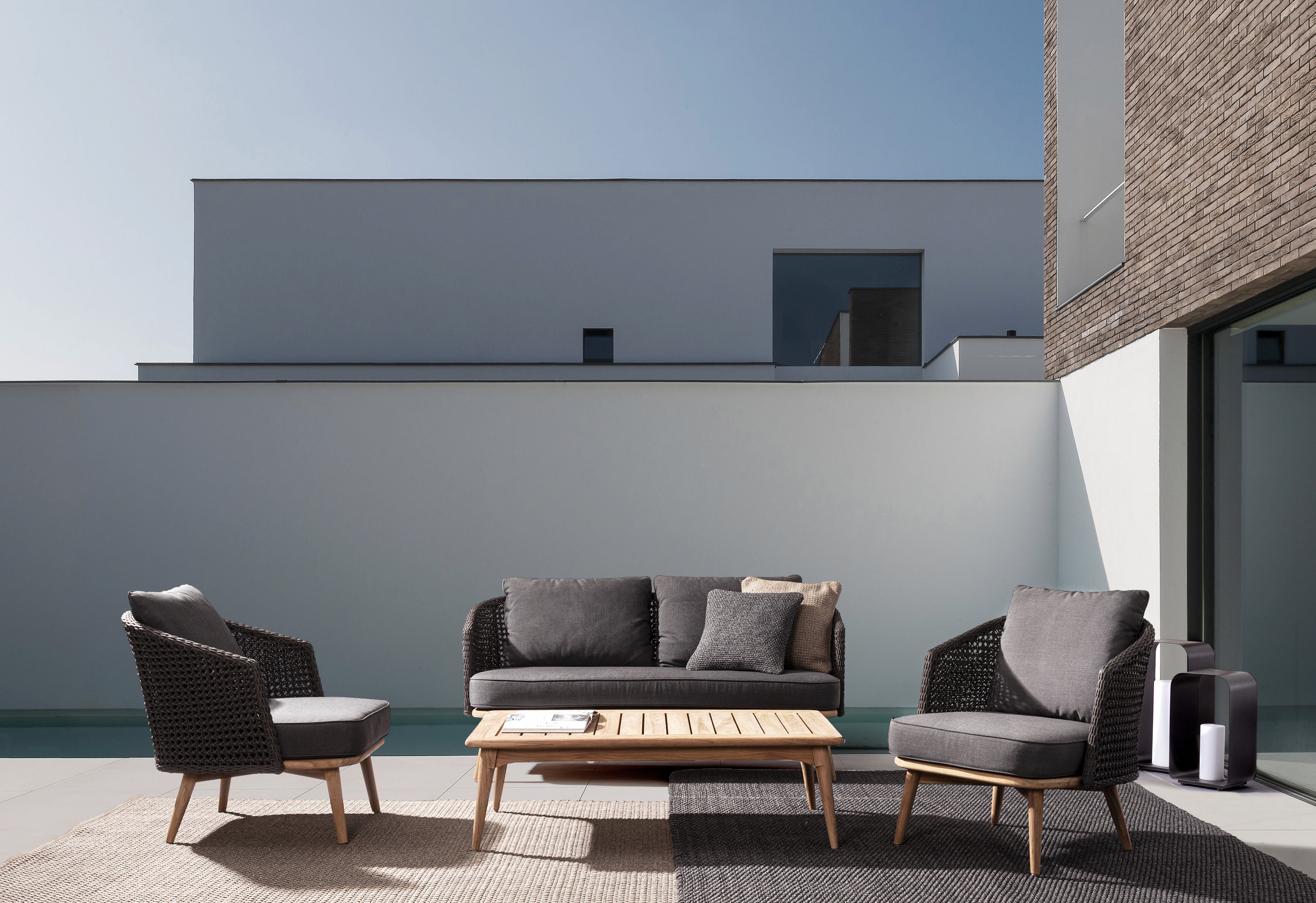 Sofa Ninfa 2-3 Sitzer Dunkel