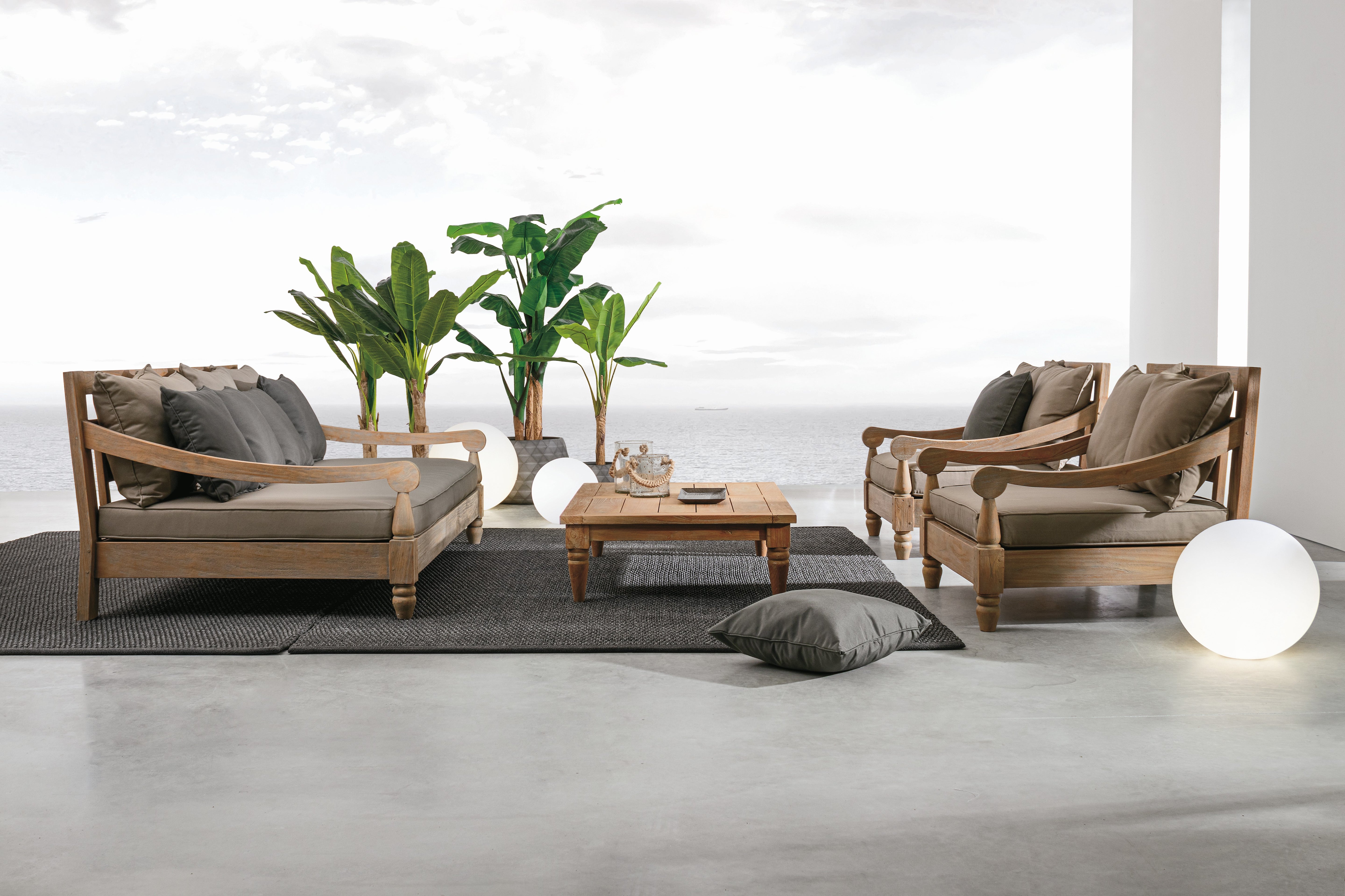Daybed mit Kissen Bali